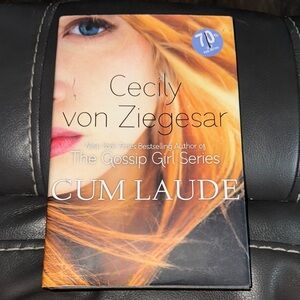 Cecily von Ziegesar The Gossip Girl Series Cum Laude